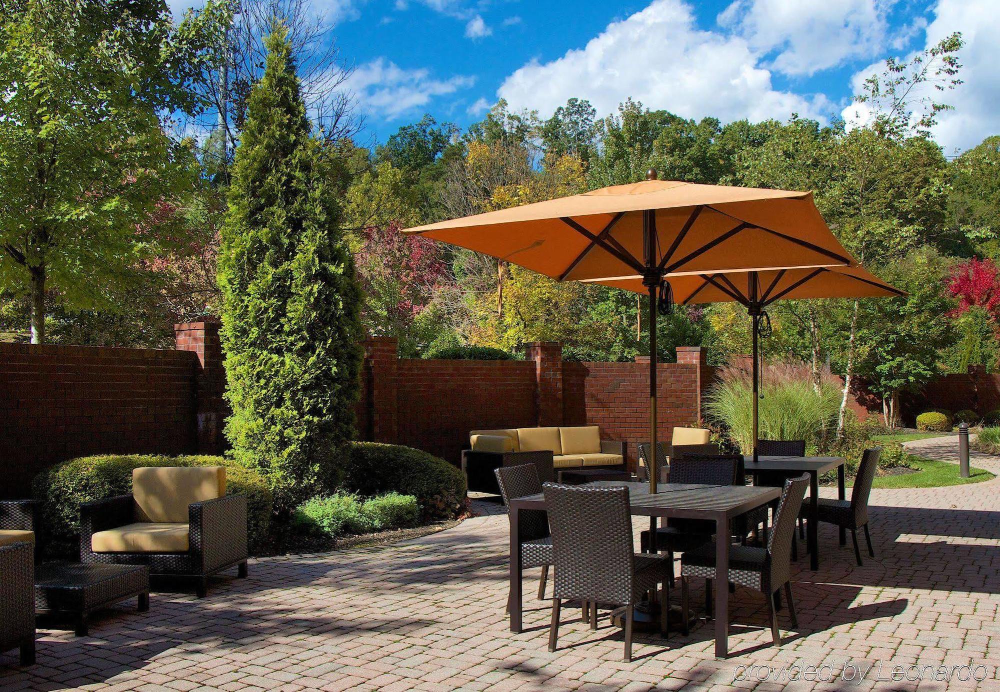Courtyard Blacksburg Exterior photo